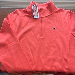 Vineyard Vines NWT size M women’s Jersey 1/4 zip top in Fruit Punch
